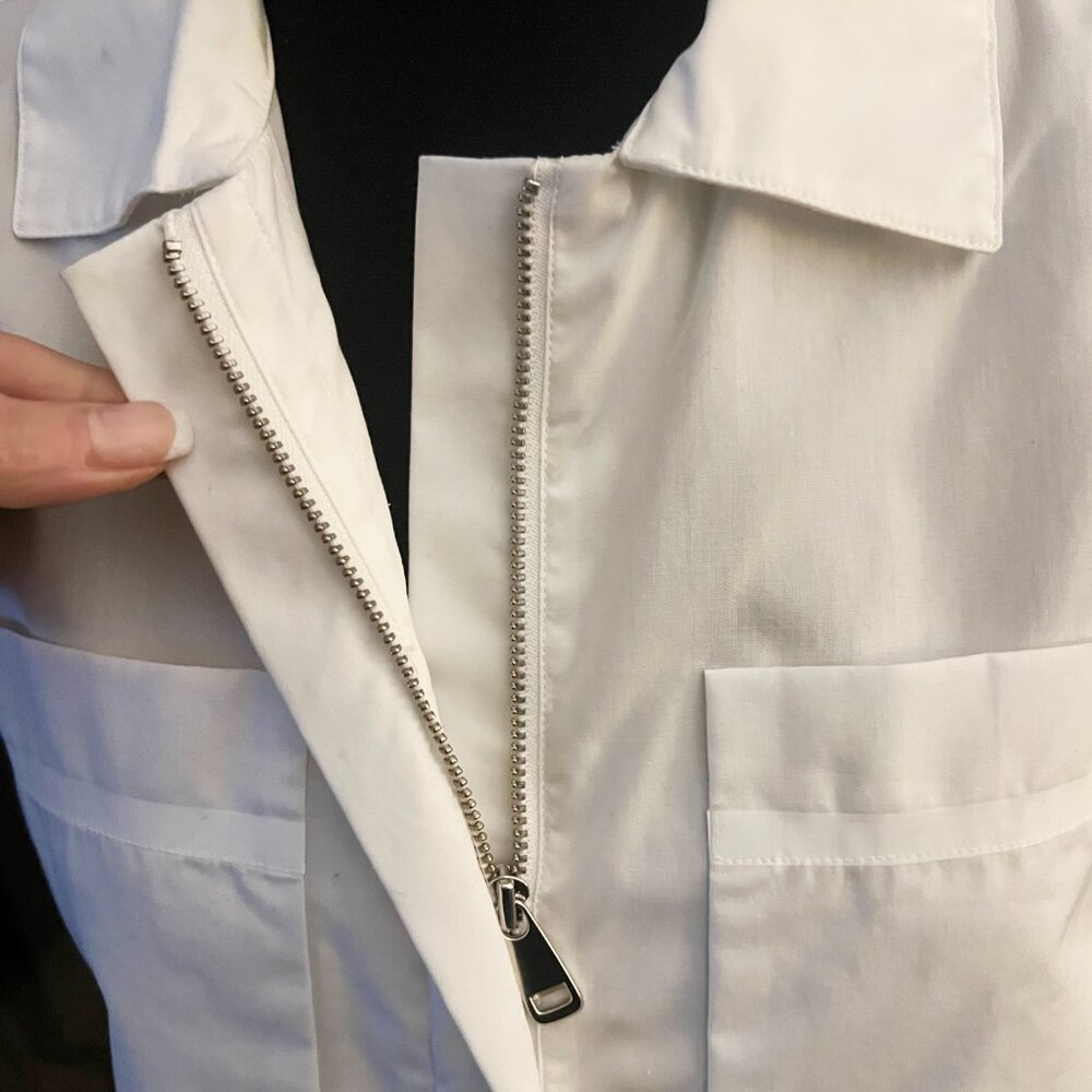 Epoque Evolution Sleeveless Top / Collared / Hidd… - image 2